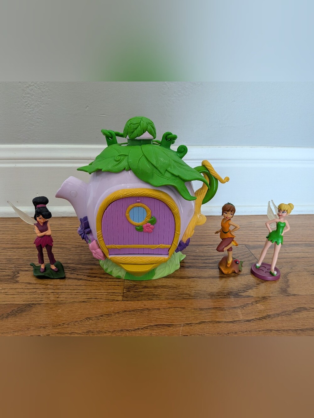 Rare Disney Fairies Tinkerbell Pop Up Teapot Playset With Figures